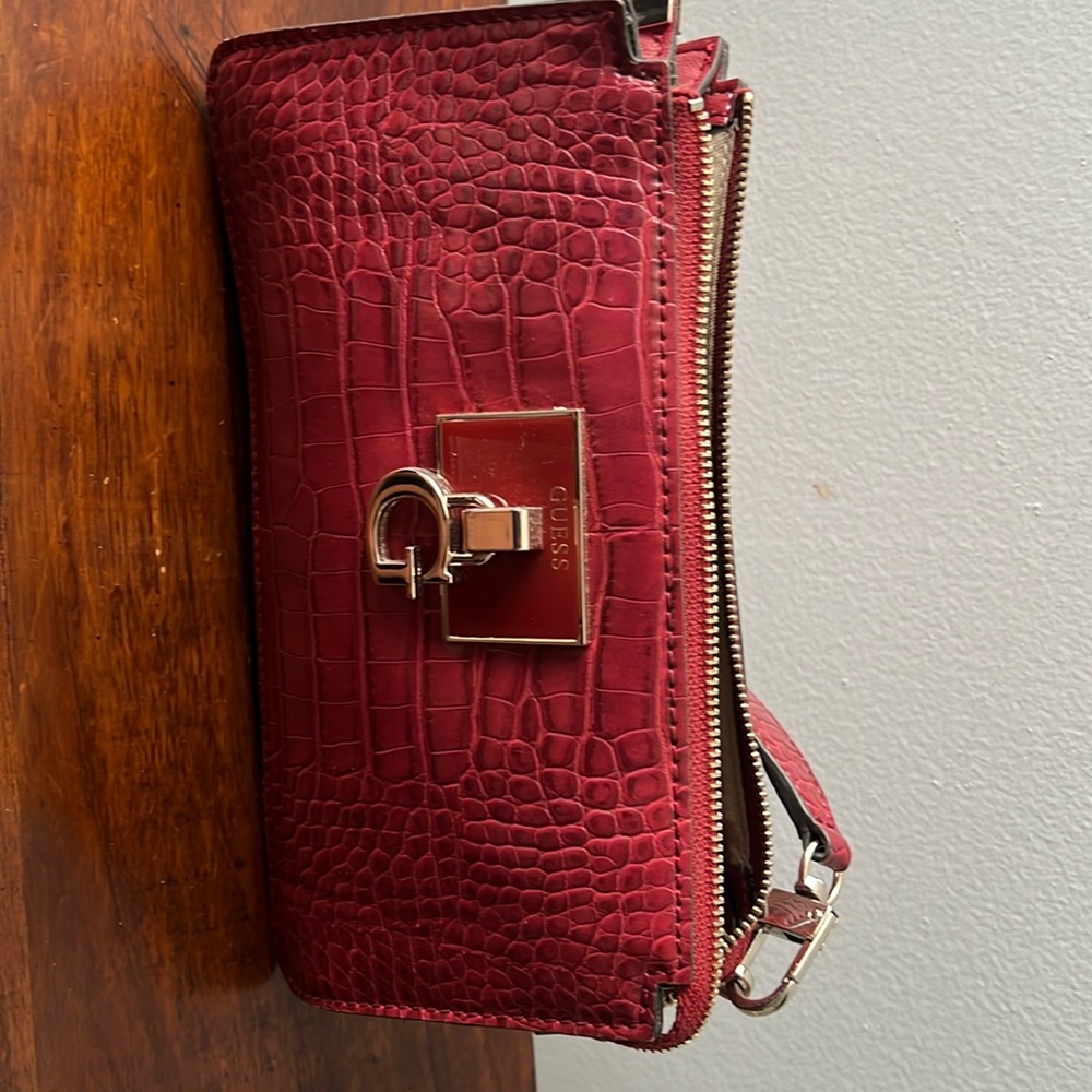 Crossbody purse